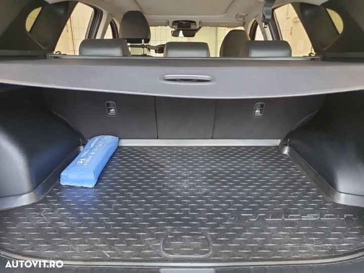 Hyundai Tucson PHEV 1.6 l 265 CP 4WD 6AT Luxury - 12