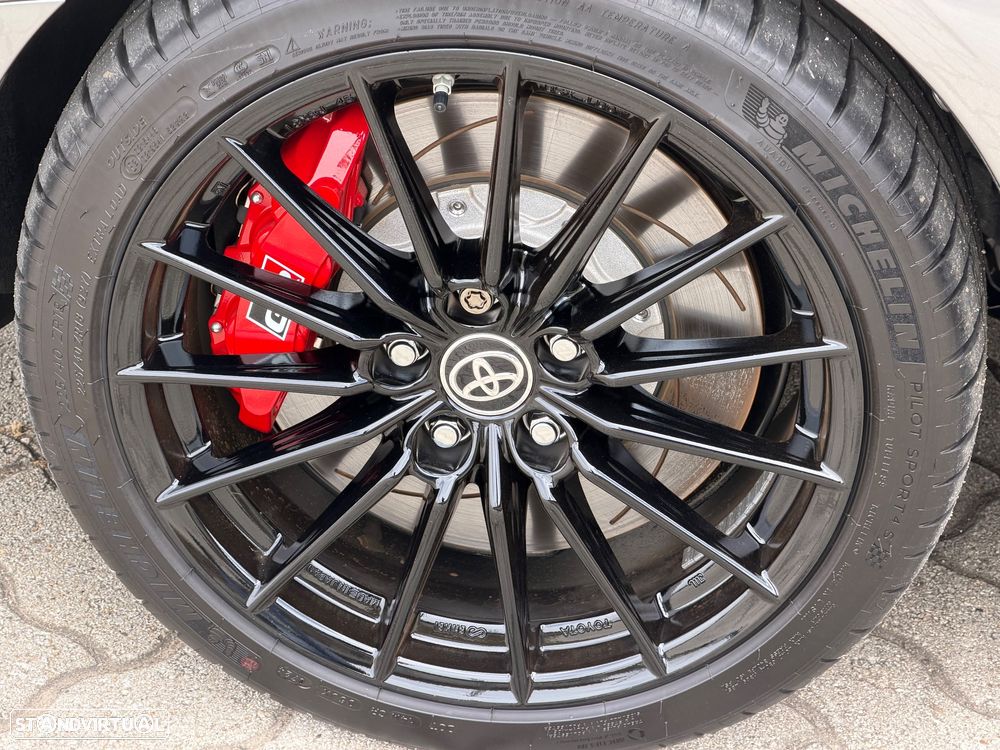 Toyota GR Yaris 1.6 T Legend T/A - 5