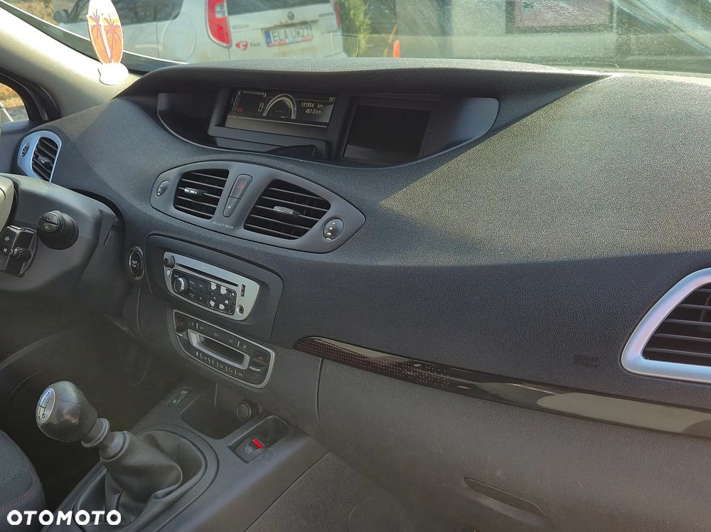Renault Scenic 1.5dCi TomTom Edition - 26