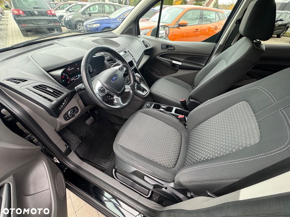 Ford Transit Connect - 13