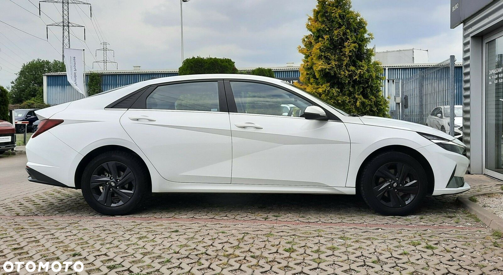 Hyundai Elantra 1.6 Smart CVT - 26