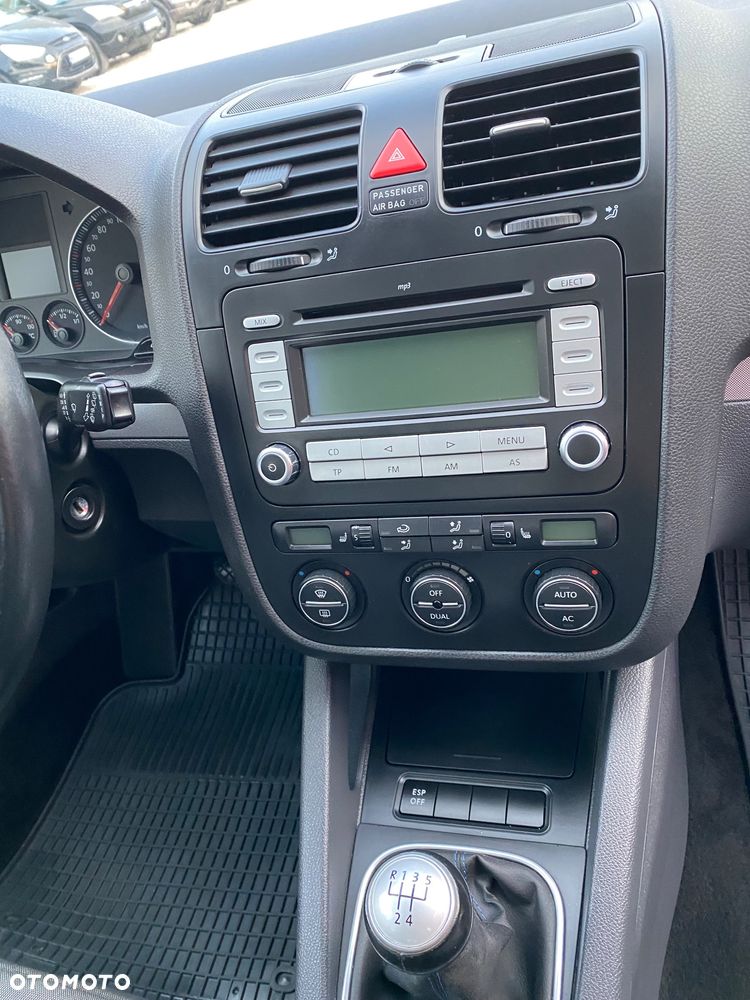 Volkswagen Golf 1.6 United - 17