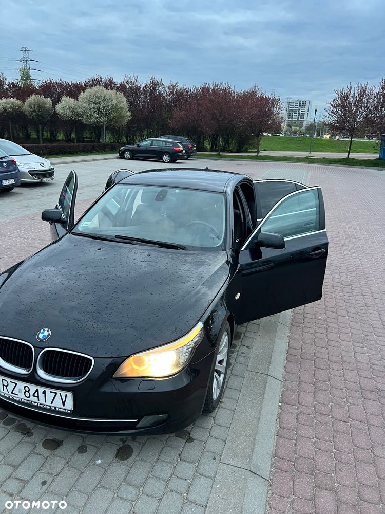 BMW Seria 5 520d - 3