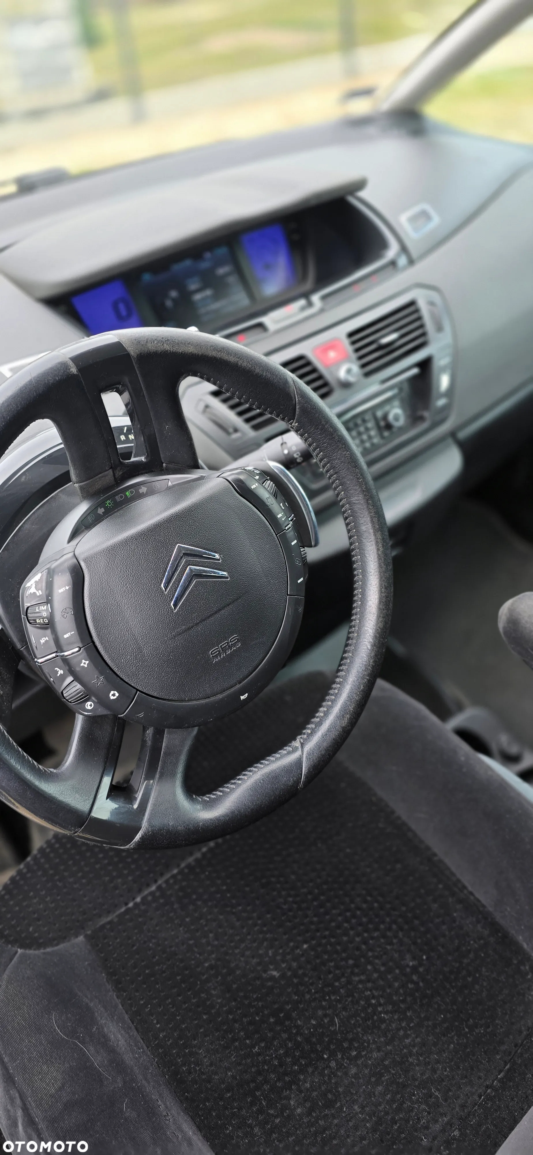Citroën C4 2.0 HDi Exclusive - 10