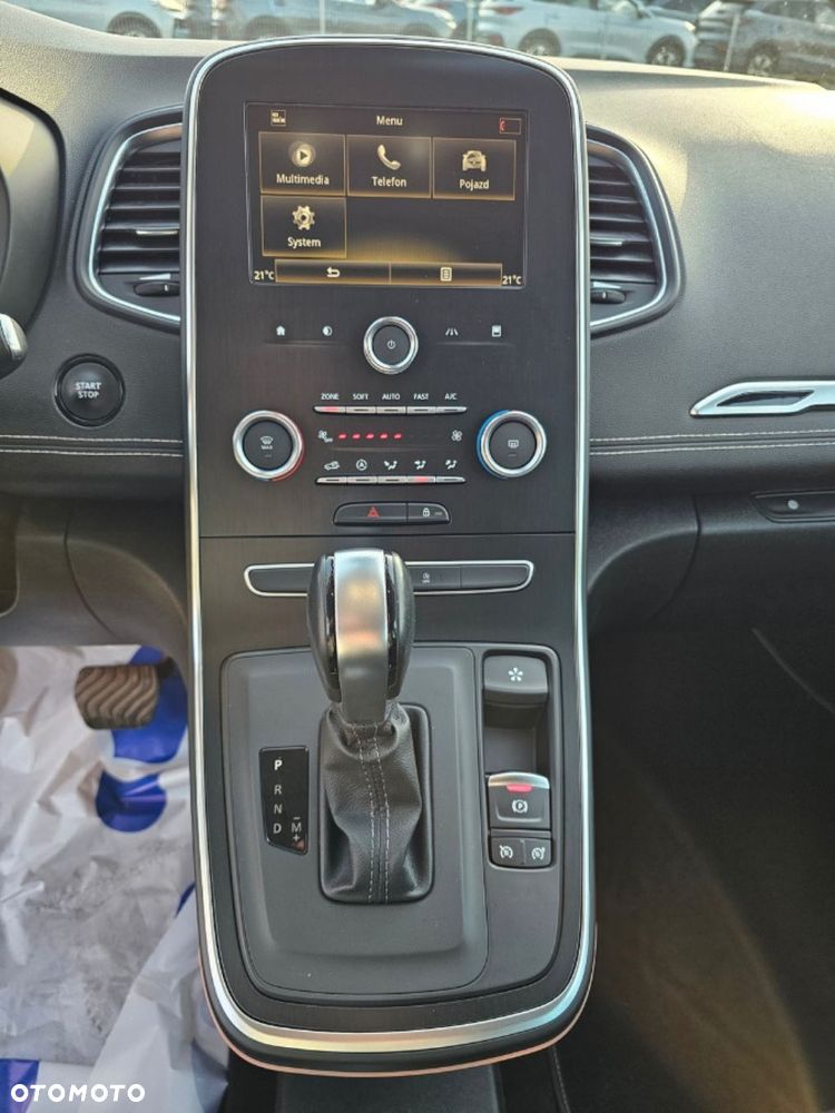 Renault Grand Scenic - 22