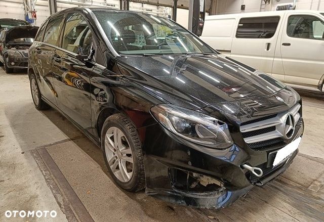 Mercedes-Benz Klasa B 180 (BlueEFFICIENCY) 7G-DCT - 1