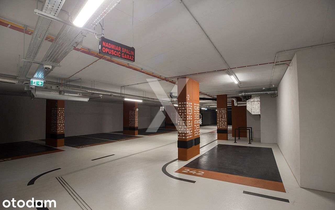 Przytulne studio z oddzielną sypialnią przy Rondzie Daszyńskiego