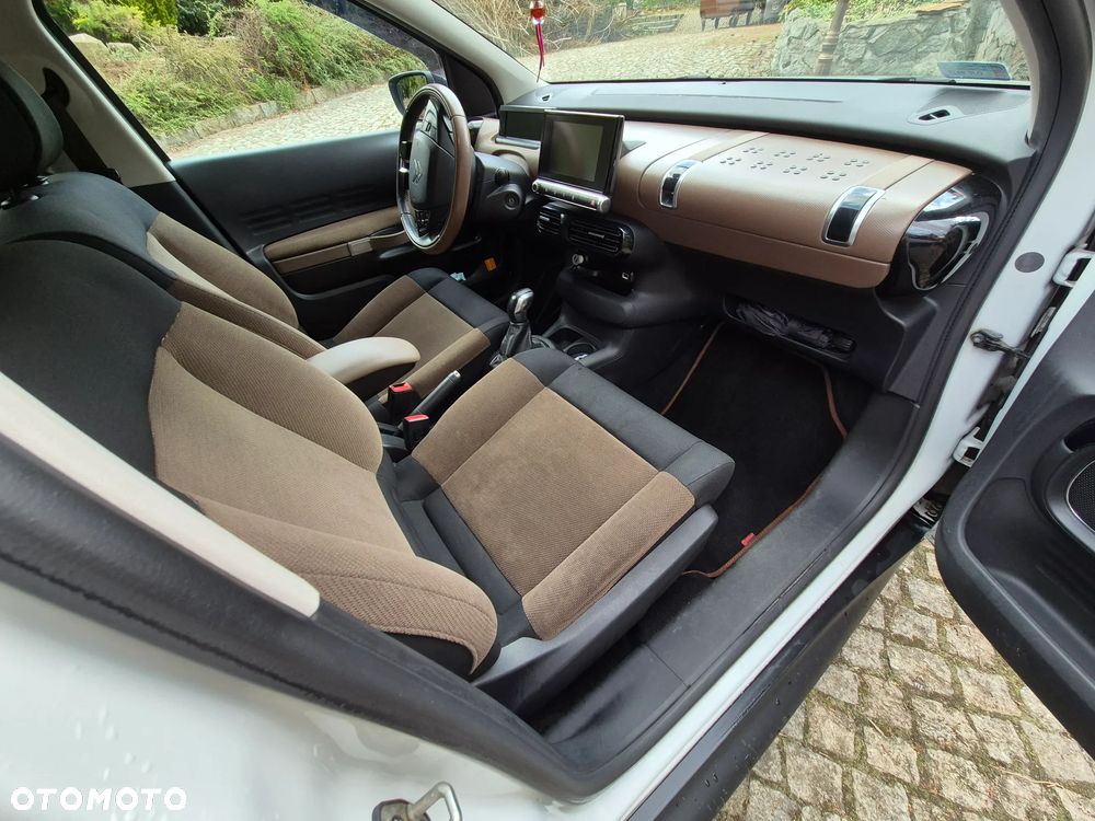 Citroën C4 Cactus 1.2 PureTech Shine - 8