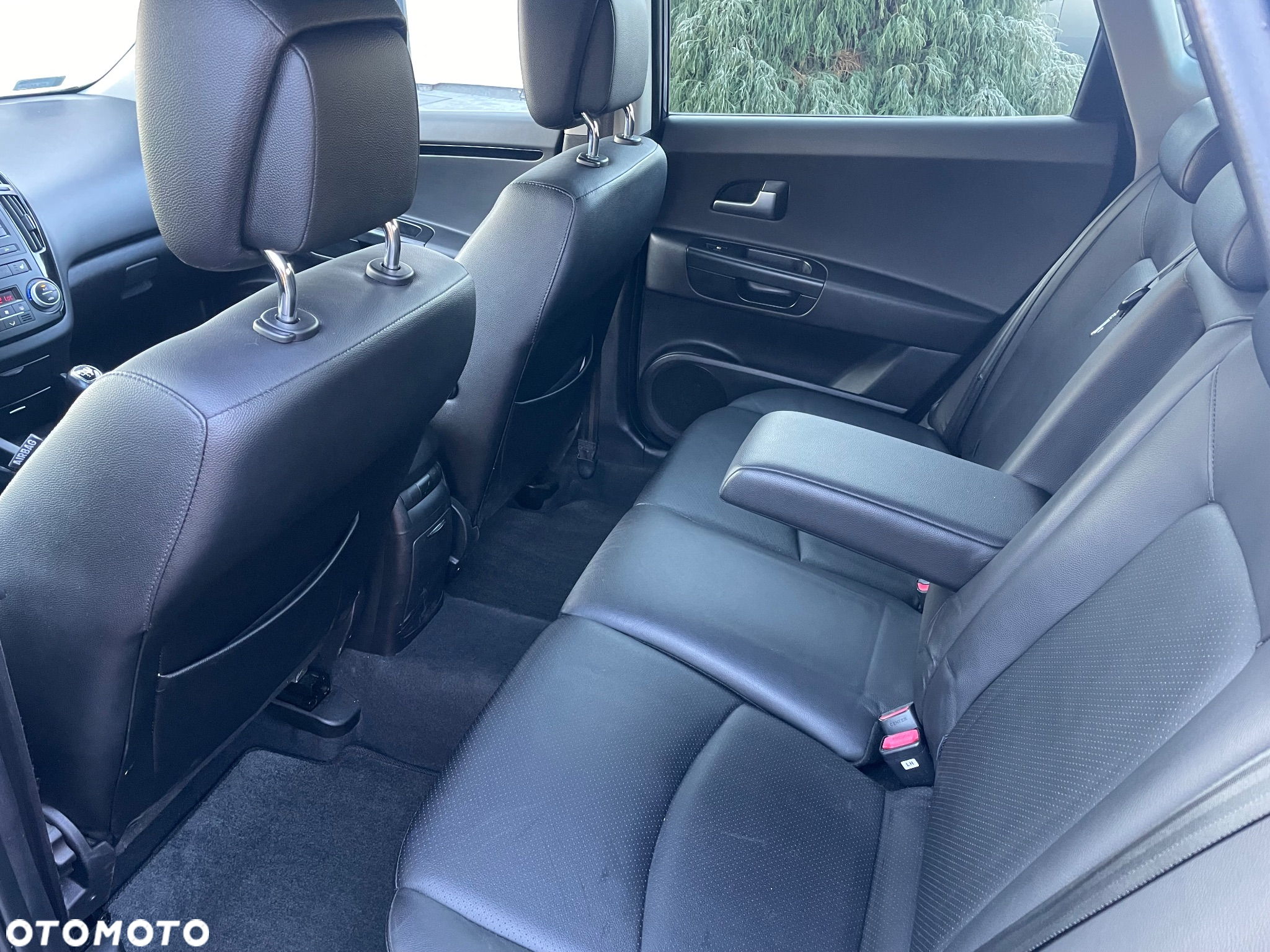 Kia Ceed Cee'd 1.6 Optimum + - 7