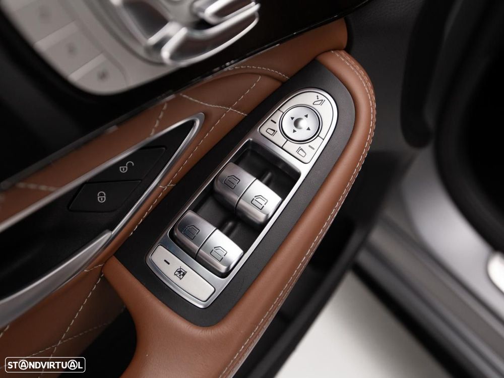 Mercedes-Benz C 63 AMG S - 25