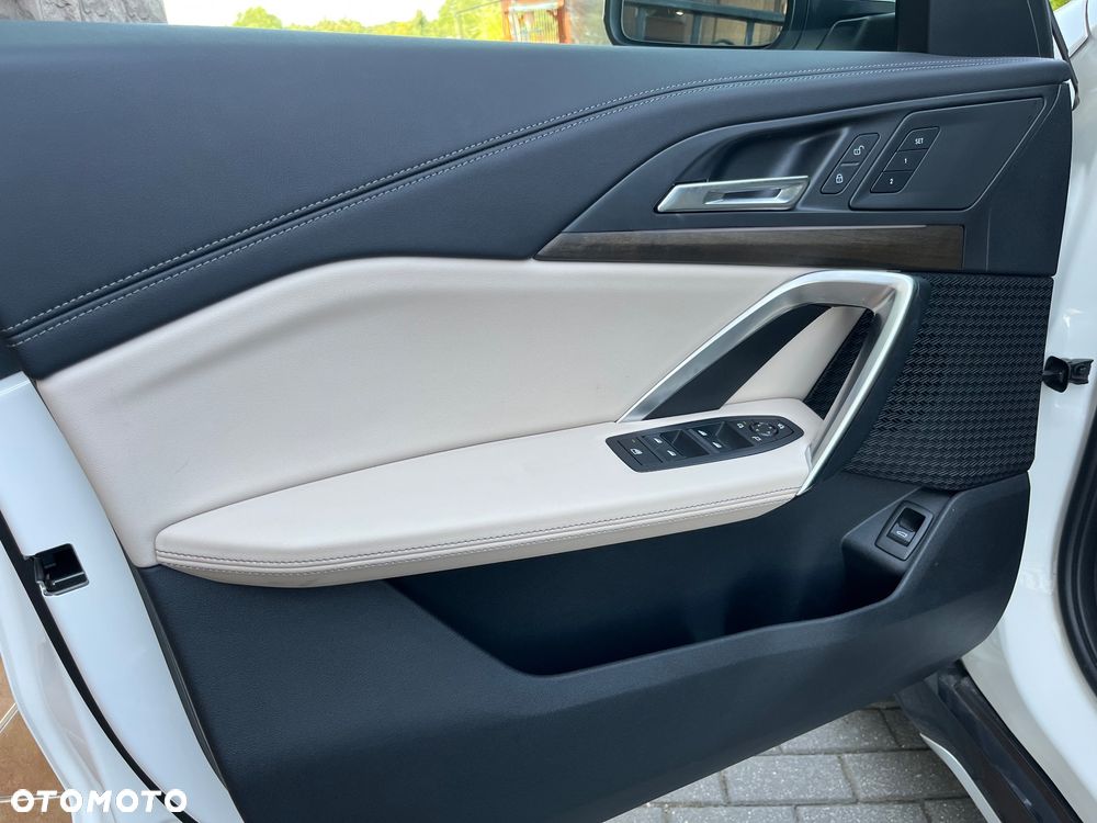 BMW X1 - 13