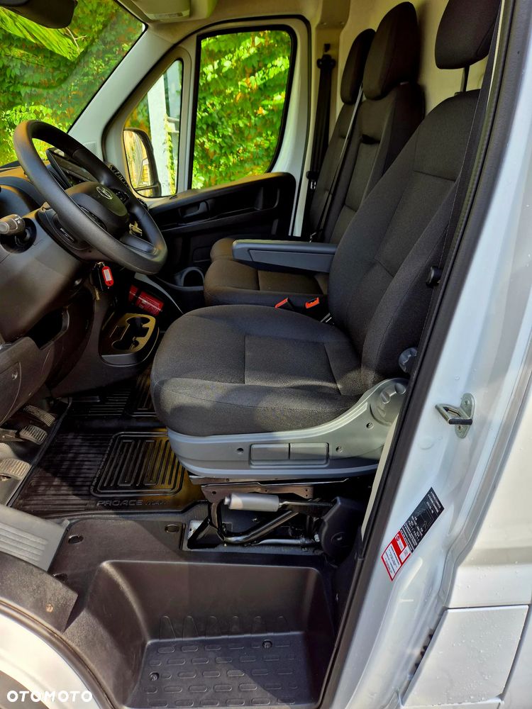 Toyota Proace max - 18