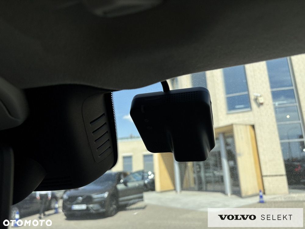 Volvo XC 90 - 23