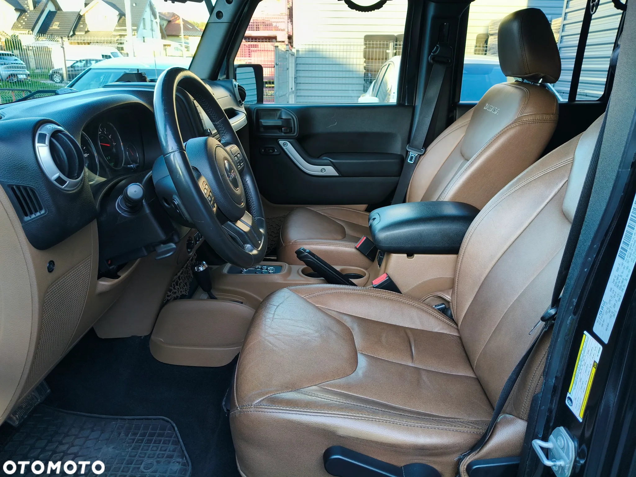 Jeep Wrangler 3.6 Unlim Sahara - 17
