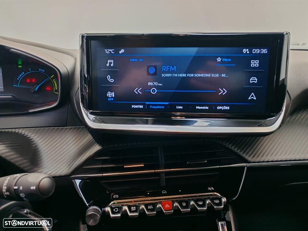 Peugeot 2008 1.2 Hybrid Allure e-DCS6 - 20