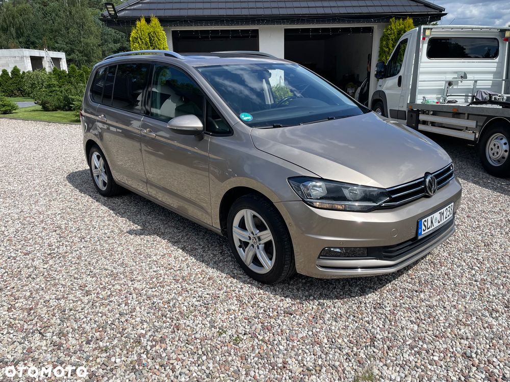 Volkswagen Tiguan - 2