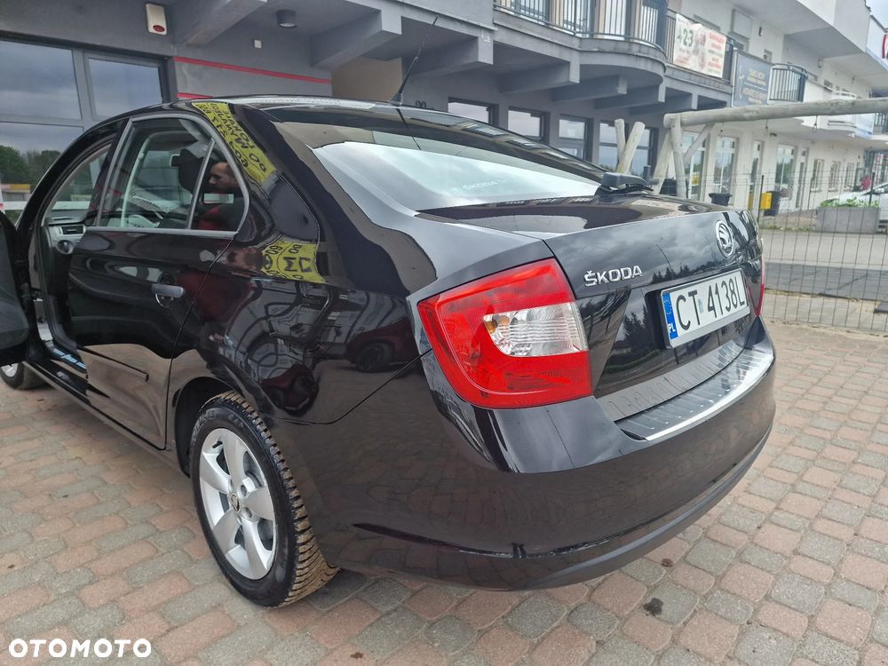 Skoda RAPID 1.2 Ambition Max - 13
