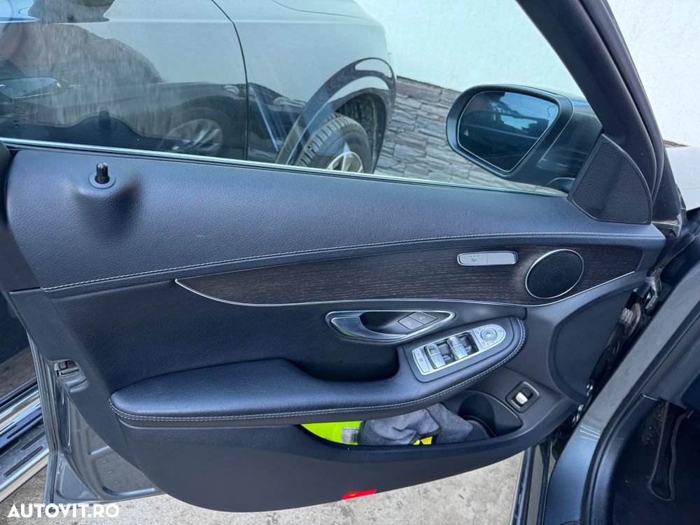 Mercedes-Benz C 180 9G-TRONIC - 22