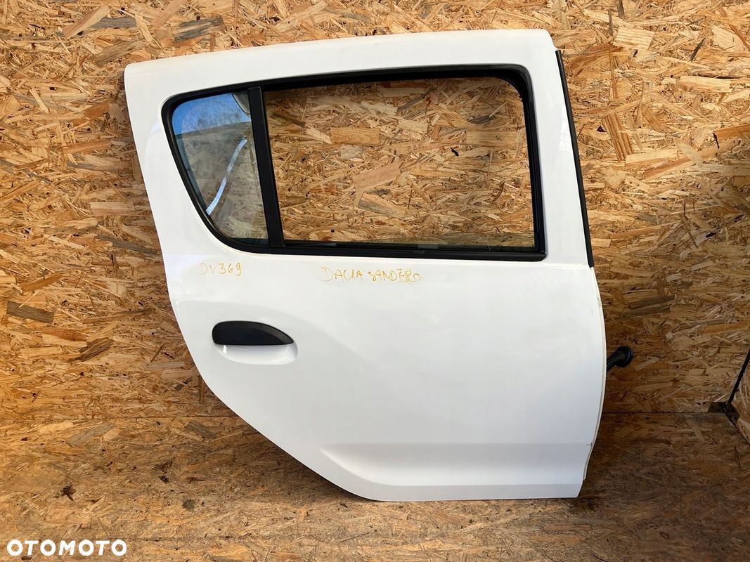 Drzwi TYLNE PRAWE prawy tył DACIA SANDERO 2 II STEPWAY Lakier: DV369 - 1