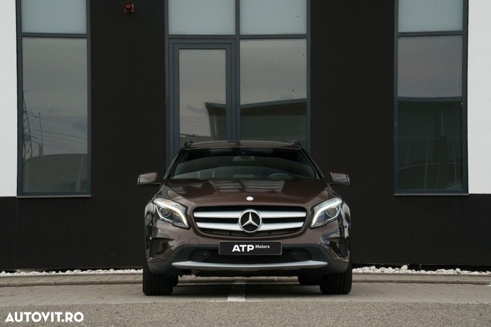 Mercedes-Benz GLA - 3