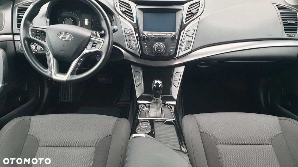 Hyundai i40 1.6 CRDi Premium DCT - 18