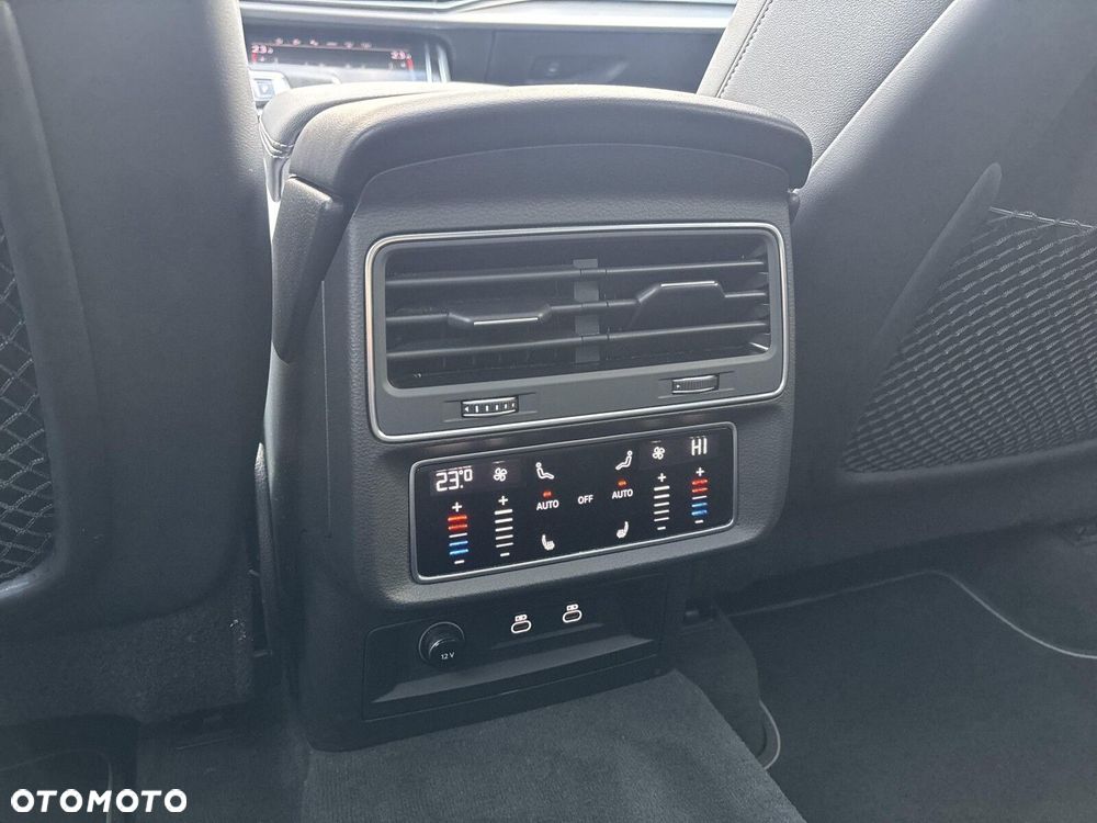 Audi Q7 - 23