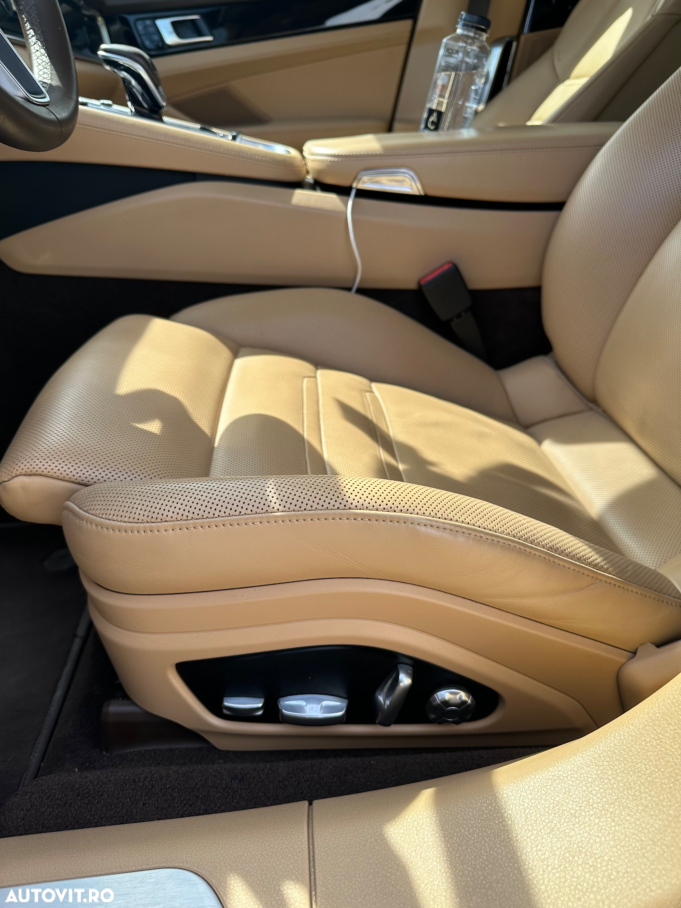 Porsche Panamera 4S - 7