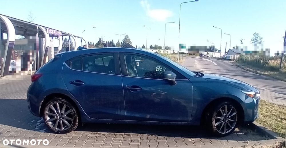Mazda 3 - 3