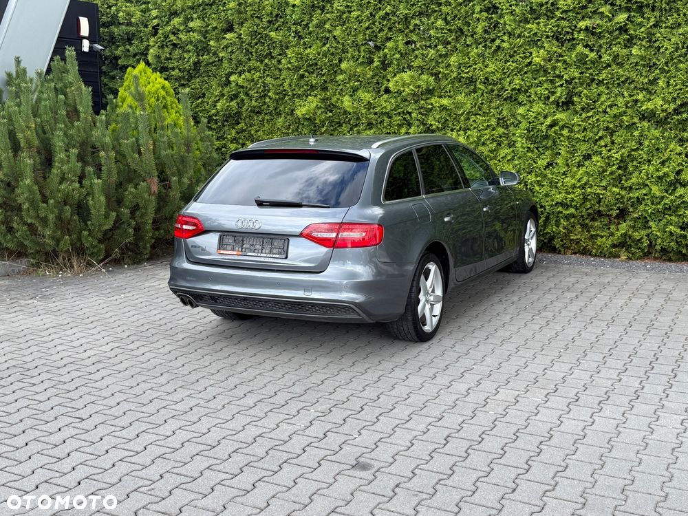 Audi A4 Avant - 4