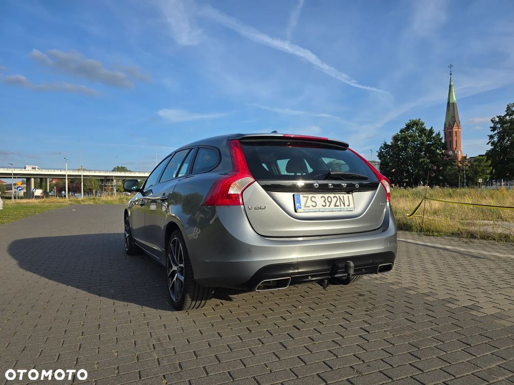 Volvo V60 D4 - 19