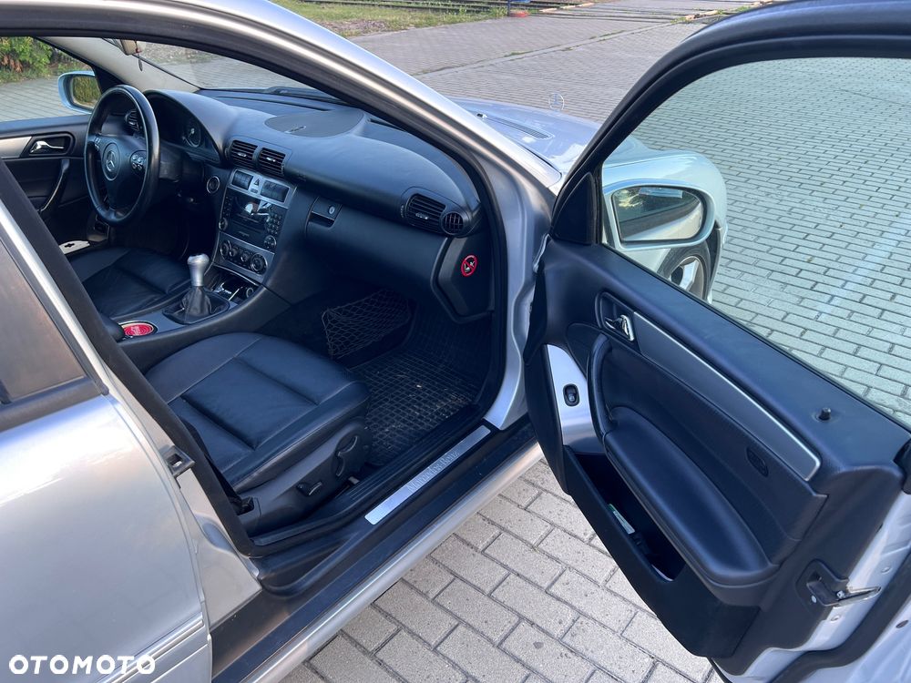 Mercedes-Benz Klasa C - 17