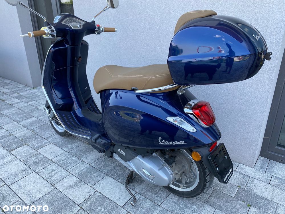 Vespa Primavera - 2