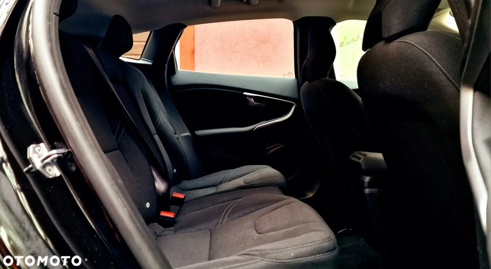 Volvo V40 - 13