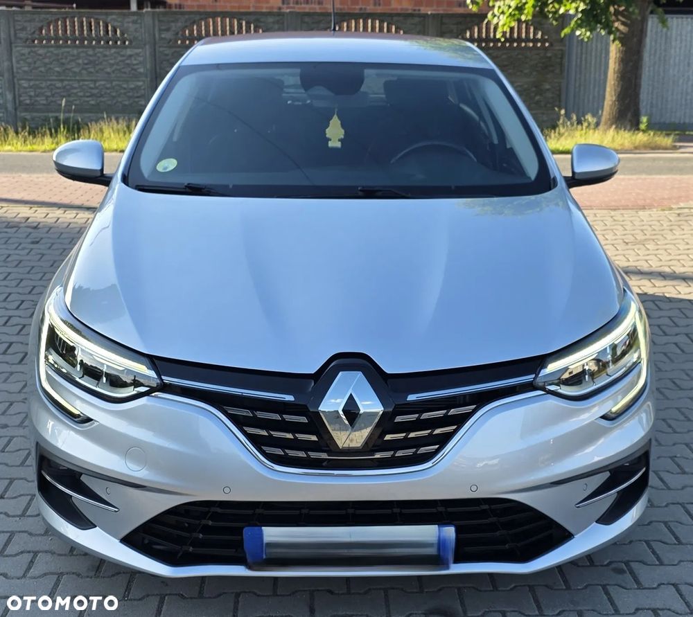 Renault Megane 1.5 Blue dCi Zen - 8