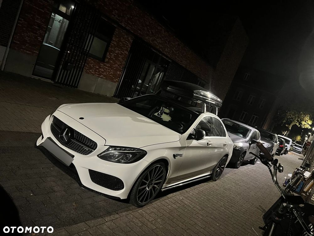 Mercedes-Benz Klasa C 300 7G-TRONIC - 1