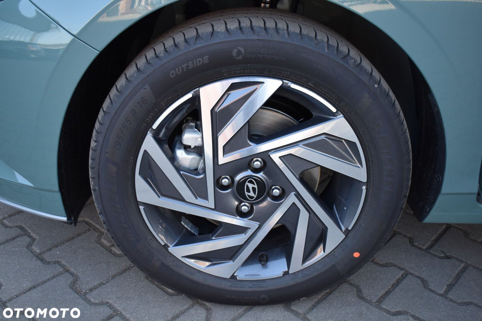 Hyundai i20 - 8