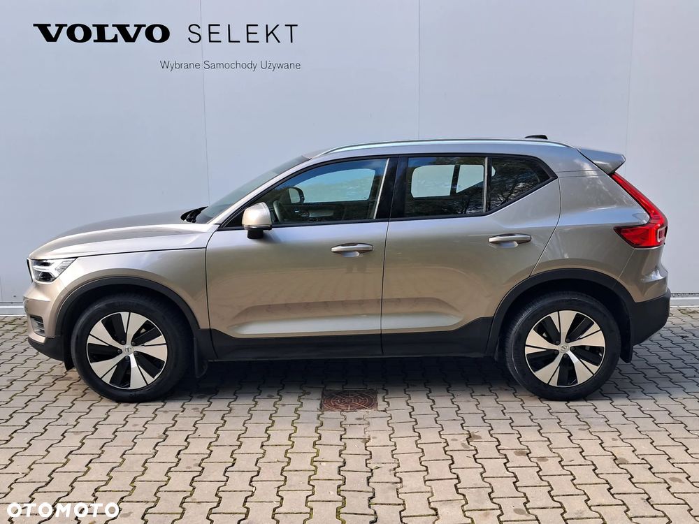 Volvo XC 40 T3 Momentum - 9