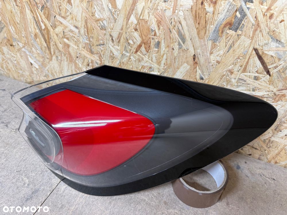 LAMPA PRAWA TYŁ W BŁOTNIK FORD PUMA MK2 L1TB-13404-AD - 7