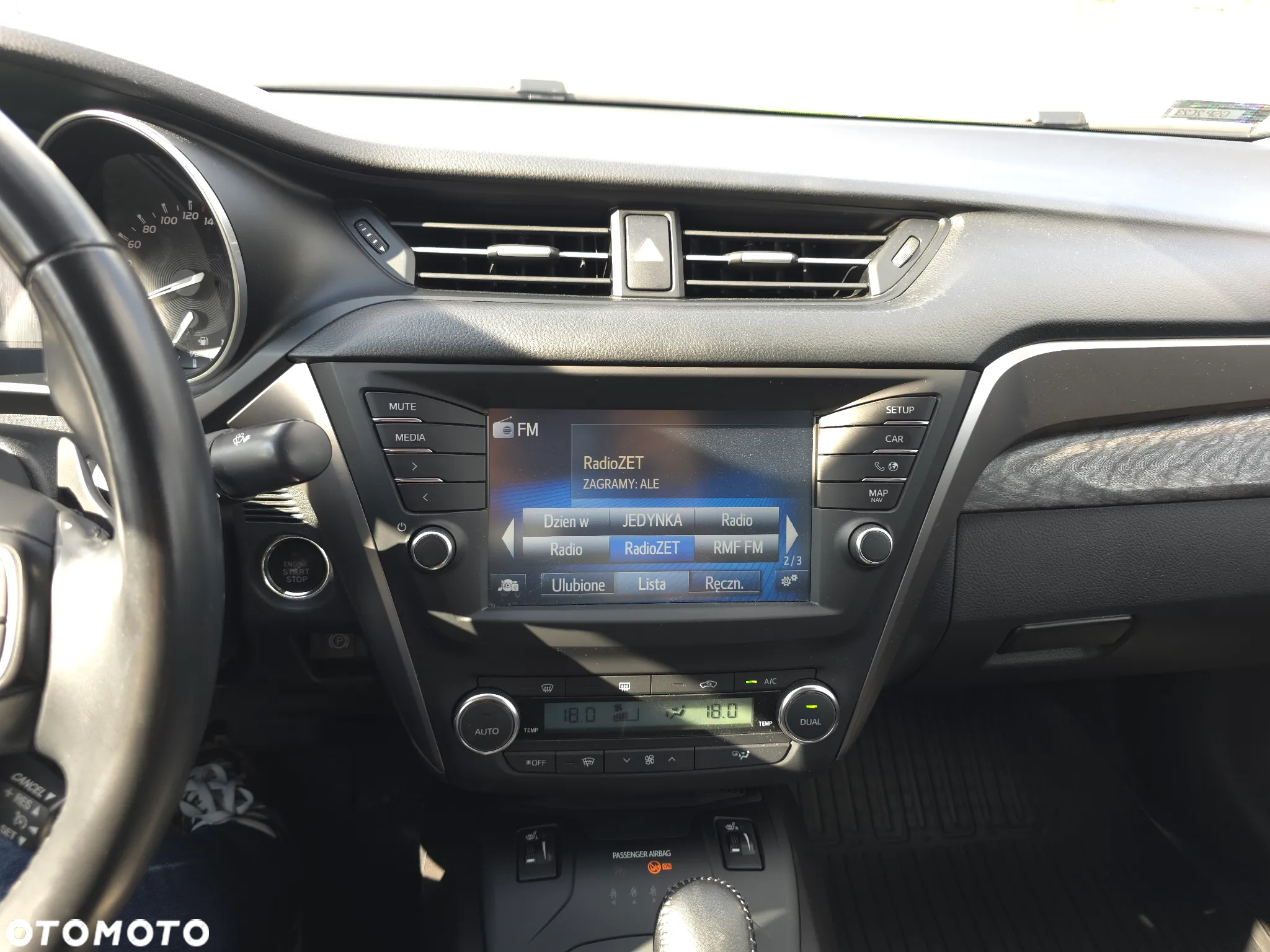 Toyota Avensis 2.0 Prestige MS - 28