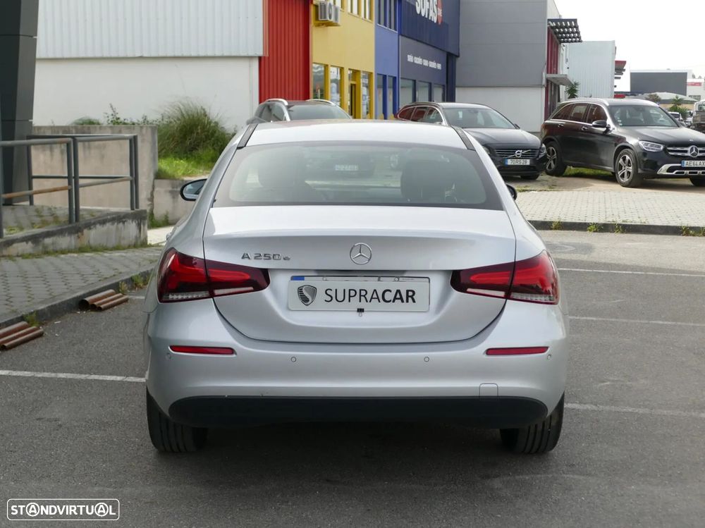 Mercedes-Benz A 250 Limousine e Style Plus - 6