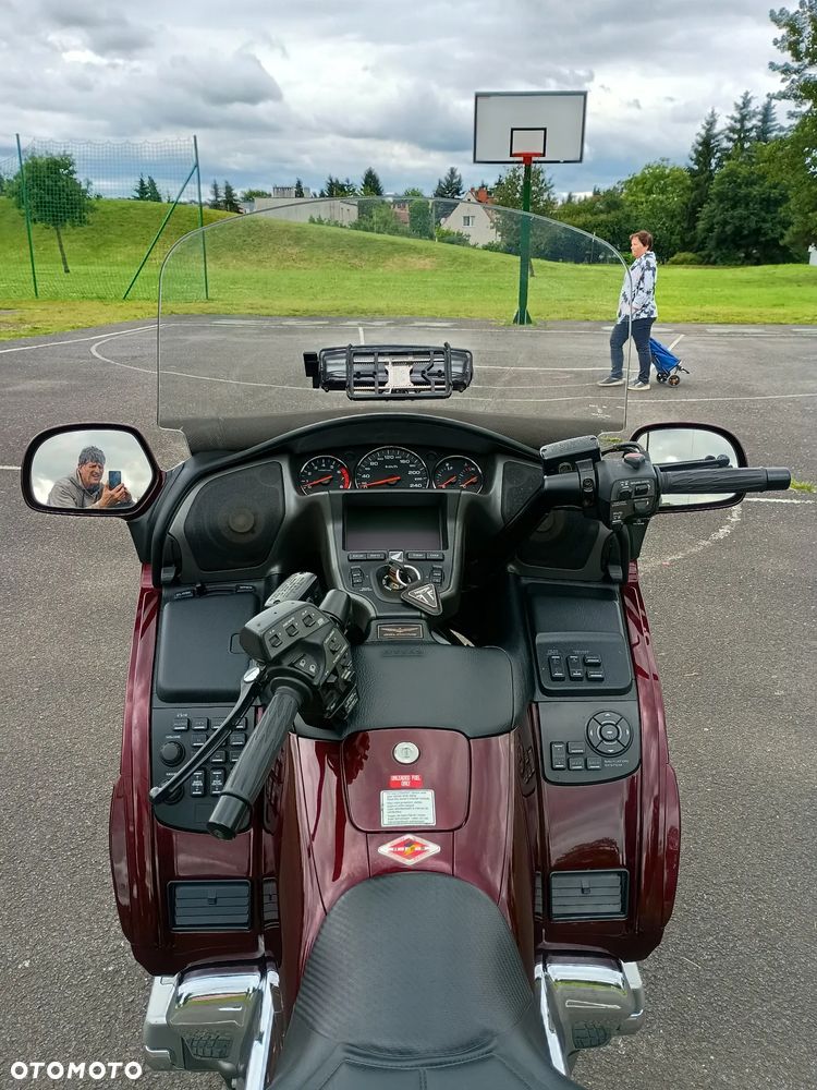 Honda GL - 11