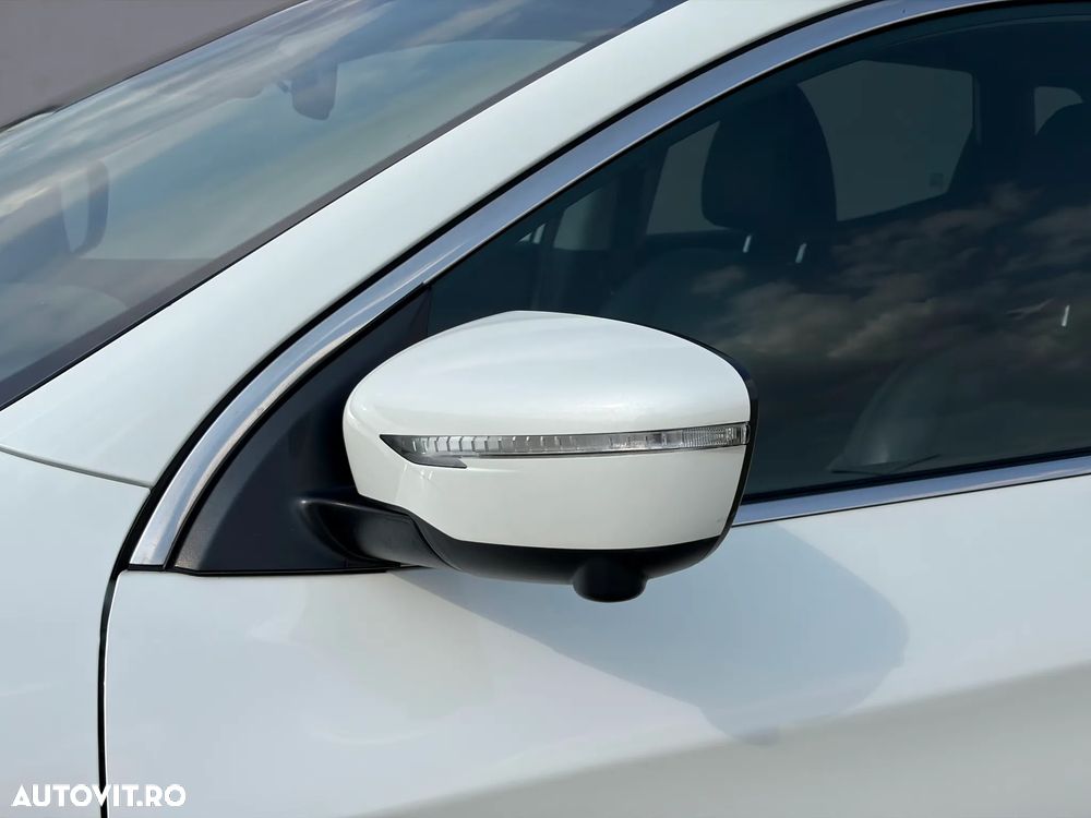 Nissan Qashqai 1.6 DCI TEKNA+ - 14
