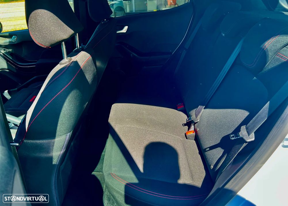 Ford Fiesta 1.0 EcoBoost ST-Line - 12