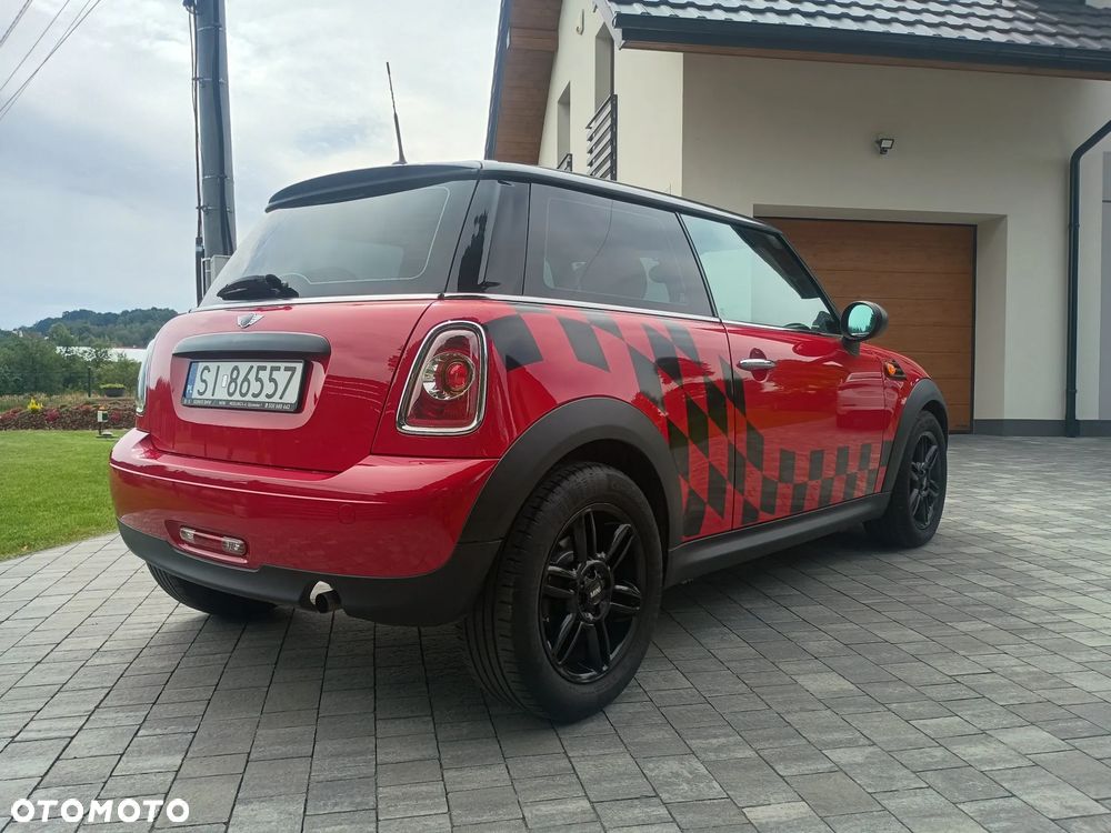 MINI ONE Standard - 9