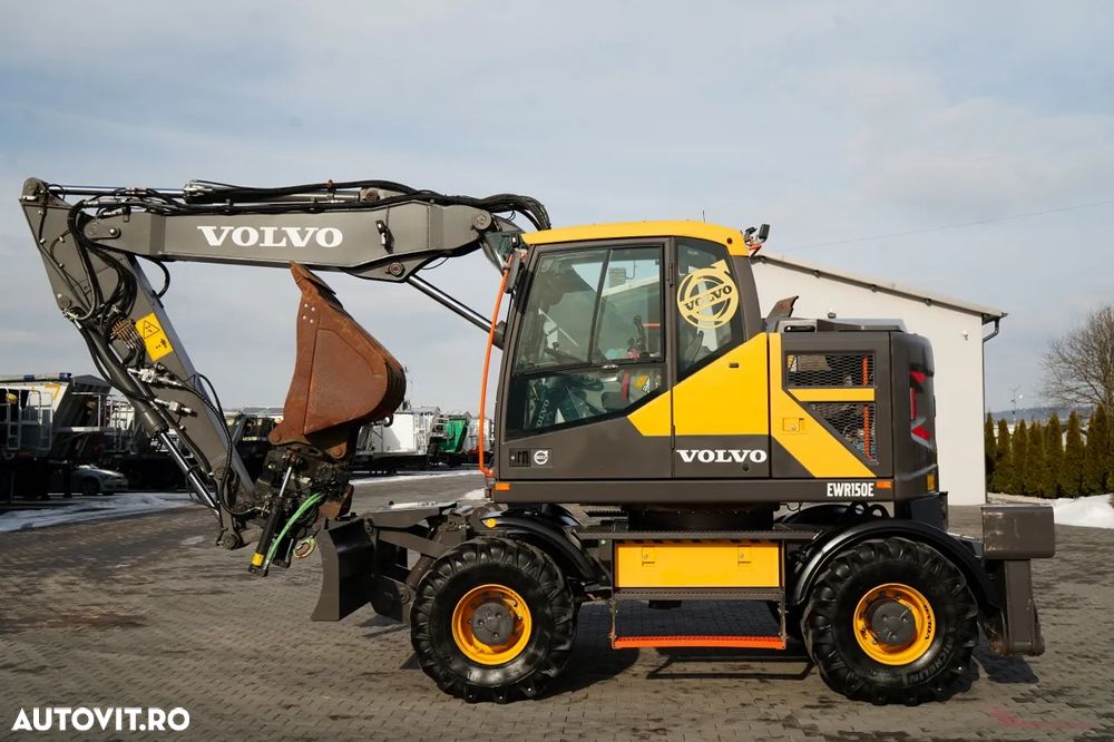 Volvo EWR150E / EXCAVATOR PE ROȚI / ROTOTIL / JOYSTICK / POWERTILT / 2019 / - 9