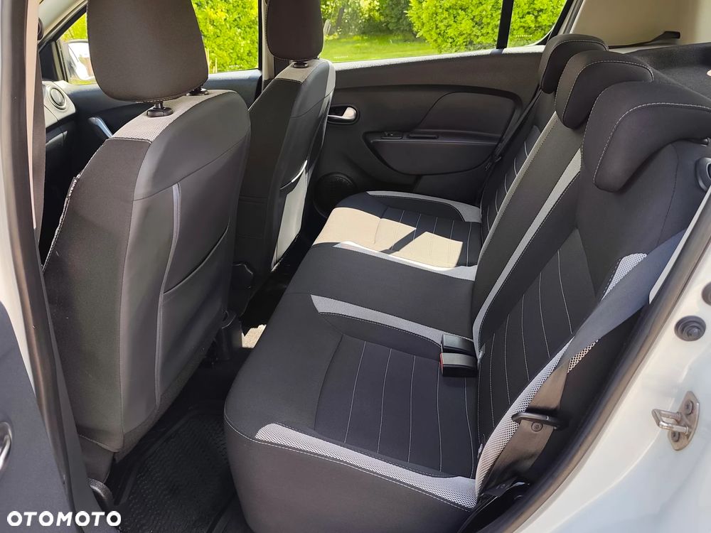 Dacia Sandero Stepway TCe 90 (S&S) Prestige - 22