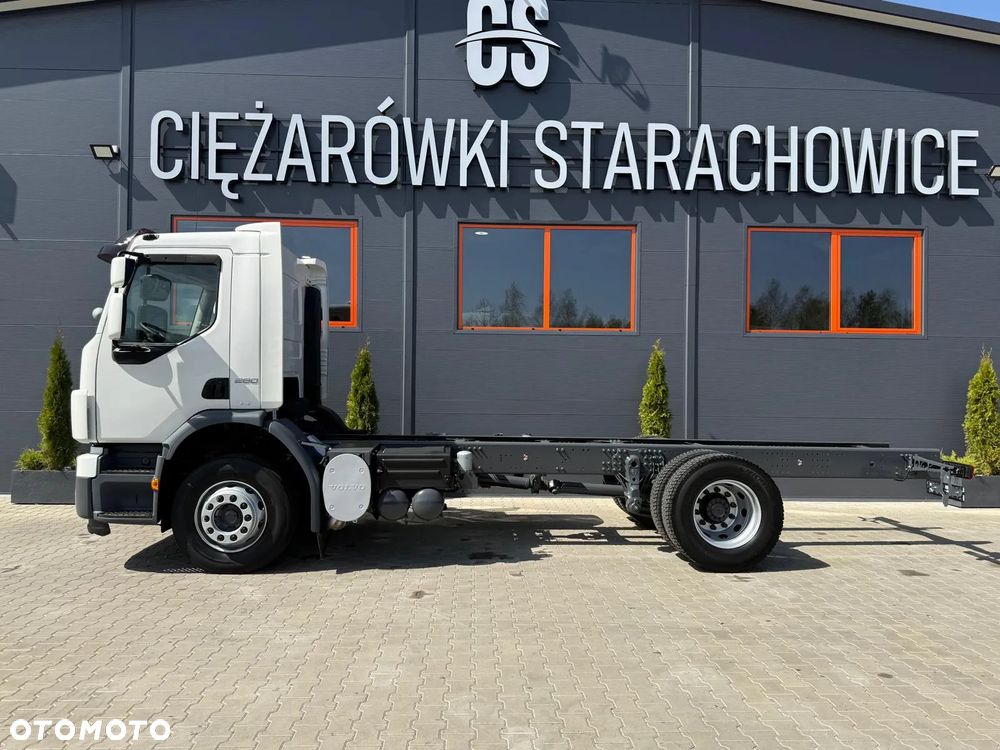 Volvo VOLVO FE 18.280 FL FM //DAF DAF CF 65.220 E5 // rama pod zabudowę !! // wywrotka kiper beczka hakowiec HDS dzwig żuraw podwozie - 3