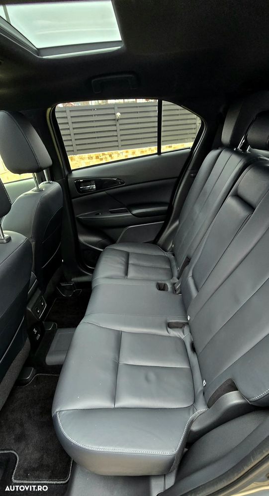 Mitsubishi Eclipse-Cross Plug-In Hybrid 4WD Plus Select - 18