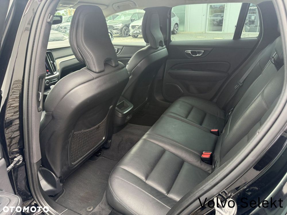 Volvo V60 - 16