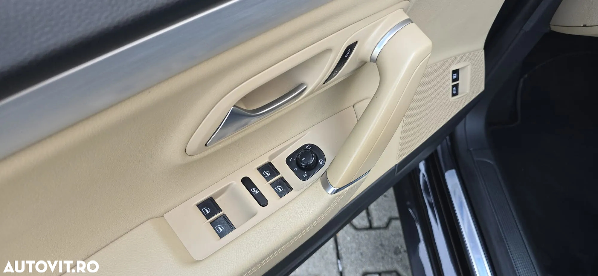 Volkswagen Passat CC 2.0 TDI DSG BMT - 26